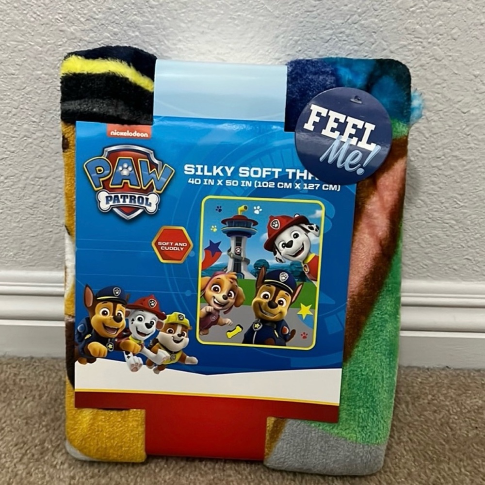 PAW PATROL Blanket🐶… NWT